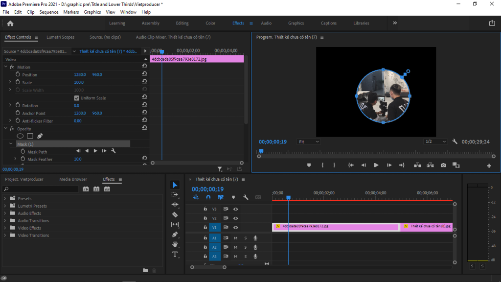 cắt ghép video bằng Adobe Premiere